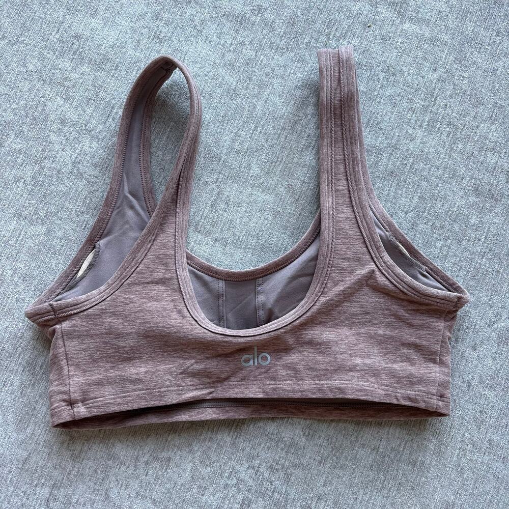 Alo Yoga Alosoft Bra - Picture 2 of 3